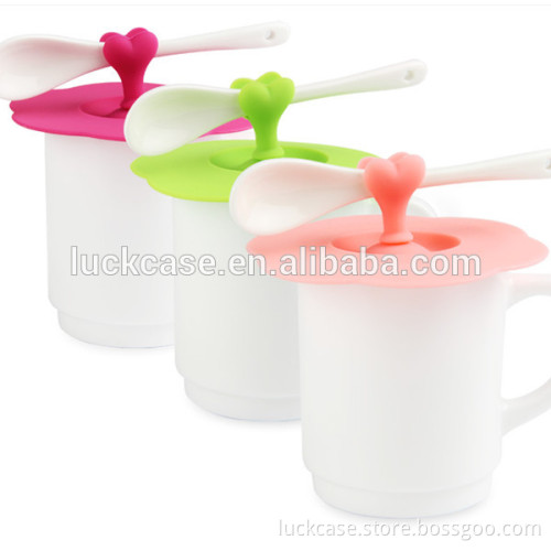 Creative Small Heart Shape 100% Food Grade Silicone Mug Lids